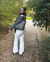 613287363: Chica busca chico en Madrid