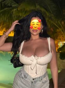 Chica busca chico en Almería: 