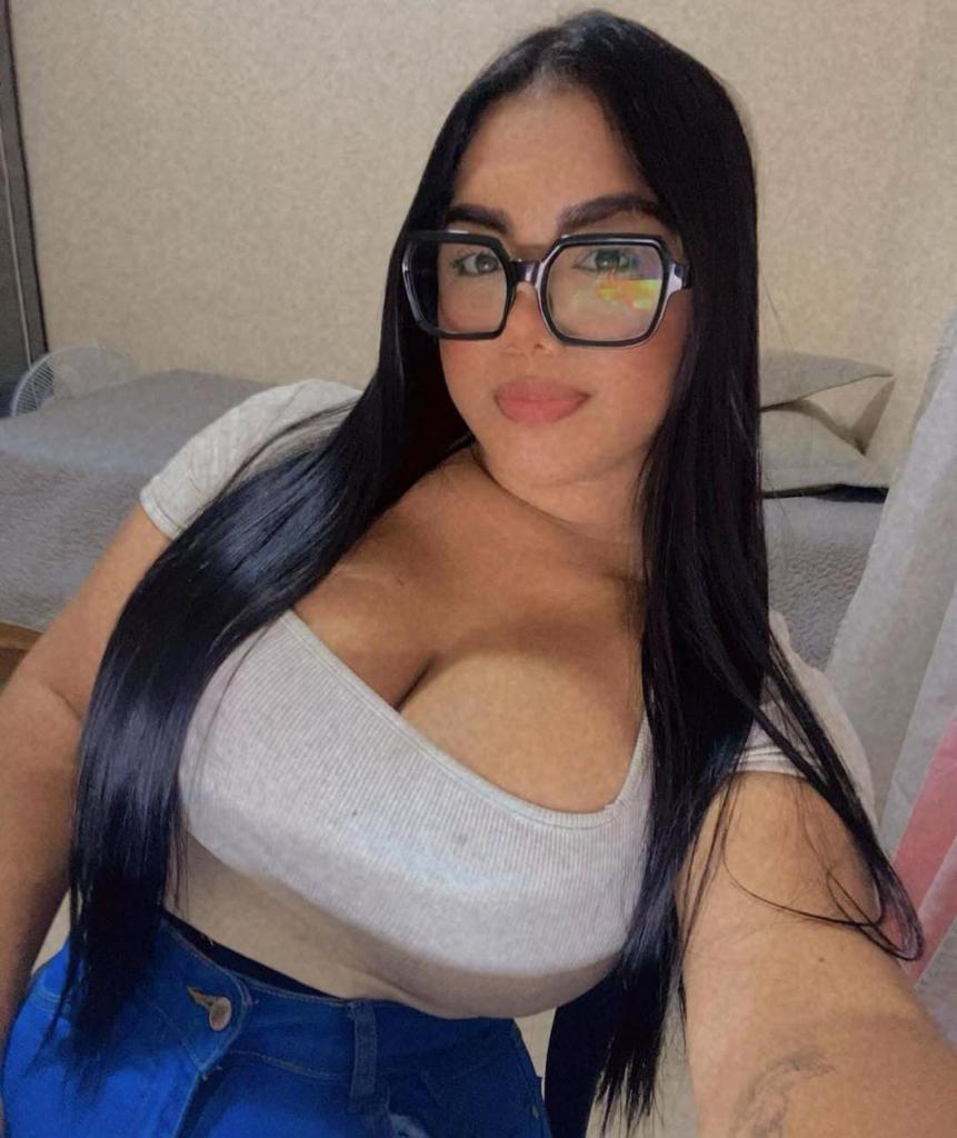 Chica busca chico en Tenerife: 