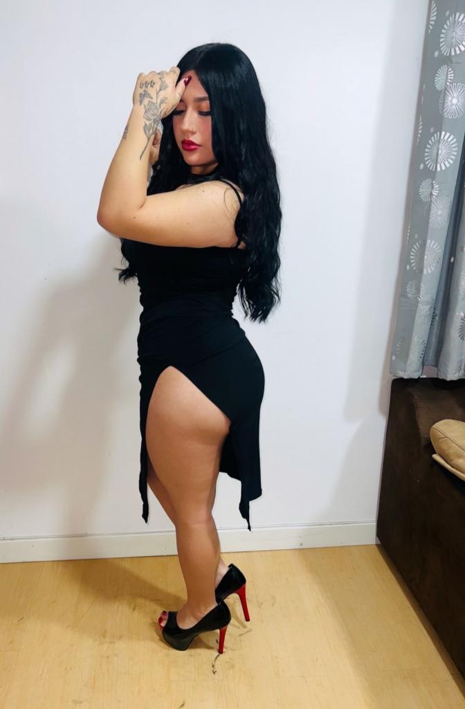 Chica busca chico en Madrid: Chica busca chico