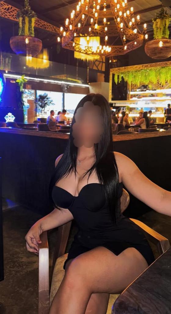 624508548: Chica busca chico en Sevilla