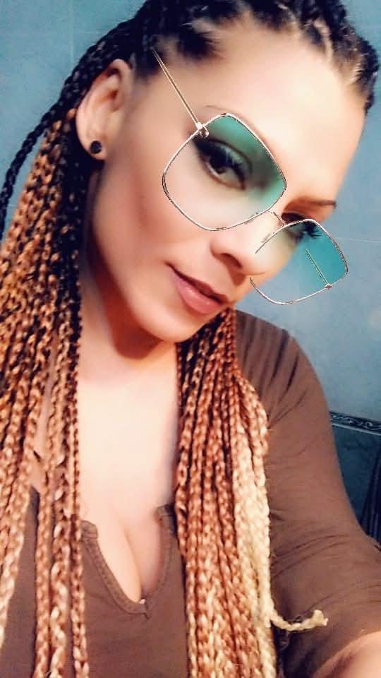 Chica busca chico en Cádiz: 