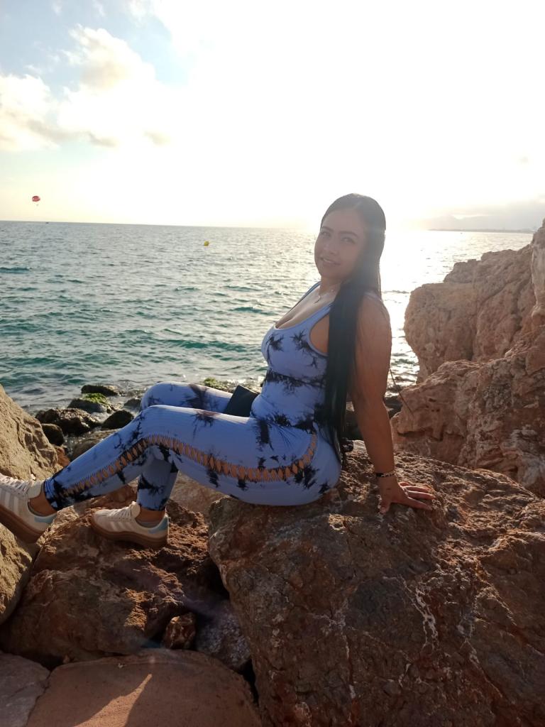 671421891: Chica busca chico en Almería