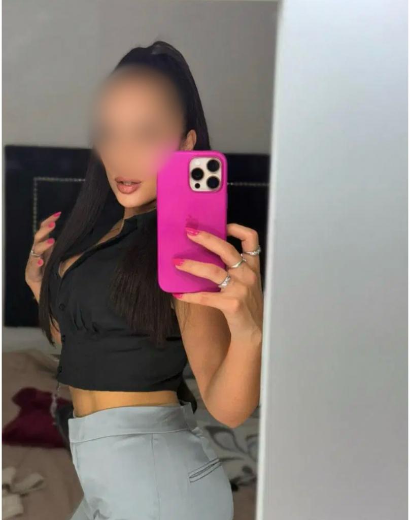 Chica busca chico en Toledo: Chica busca chico
