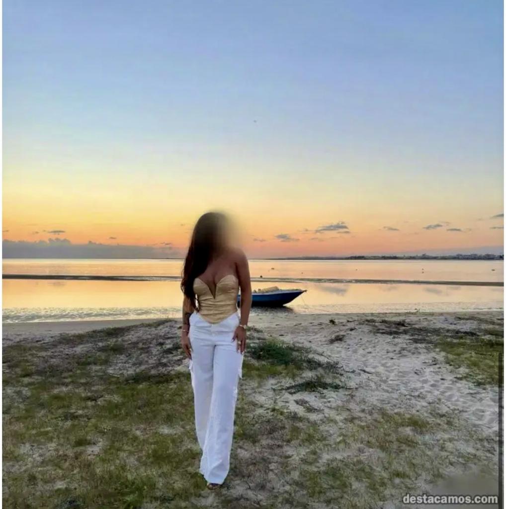 614826996: Chica busca chico en Pontevedra