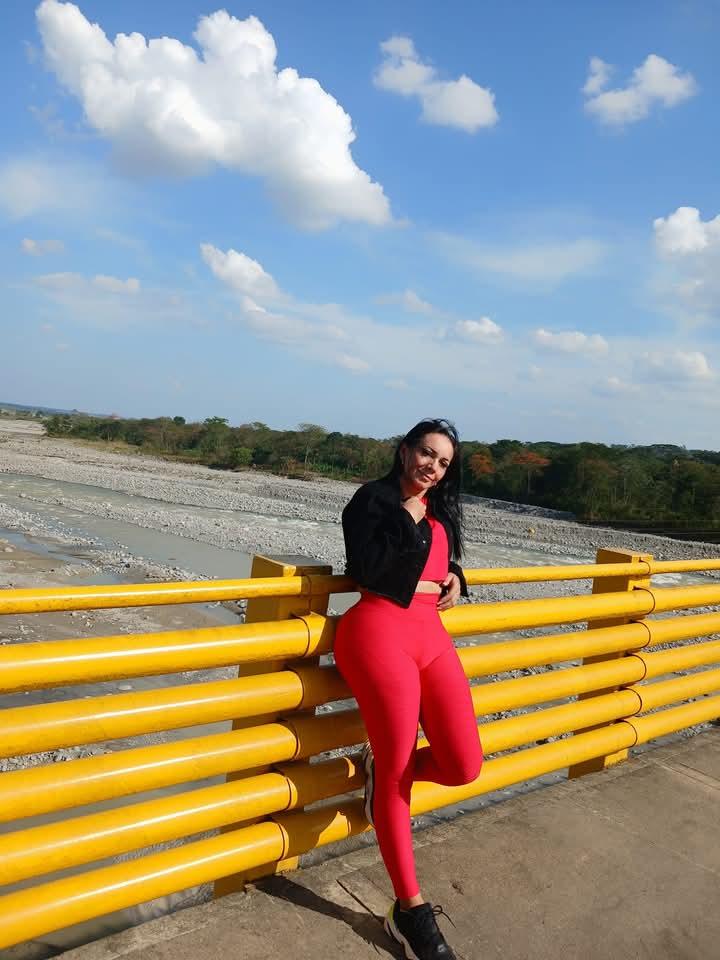 Chica busca chico en Burgos: 