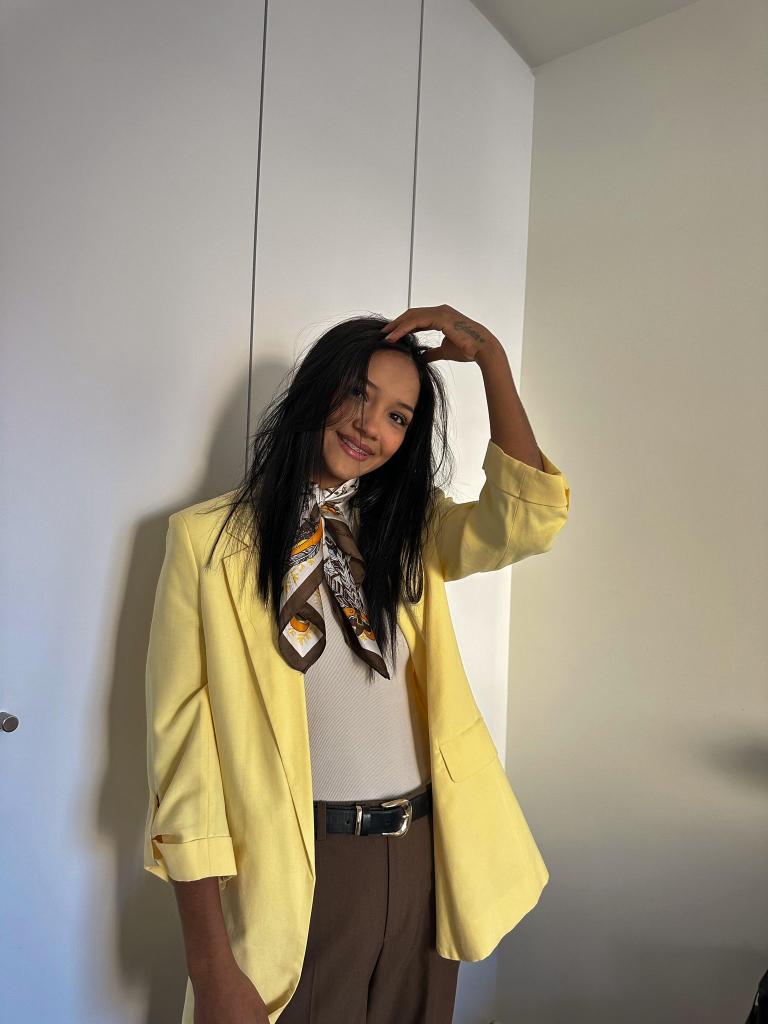 631356030: Chica busca chico en Madrid