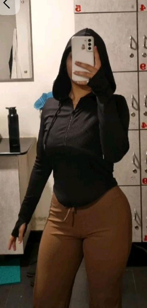 Chica busca chico en Murcia: 