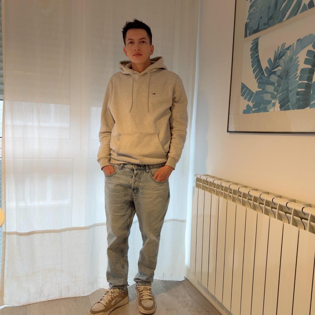 Chico busca chica en Cantabria: 