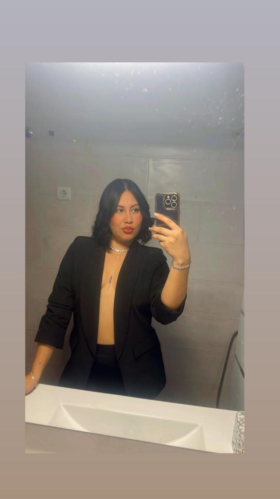 Chica busca chico en Málaga: Chica busca chico