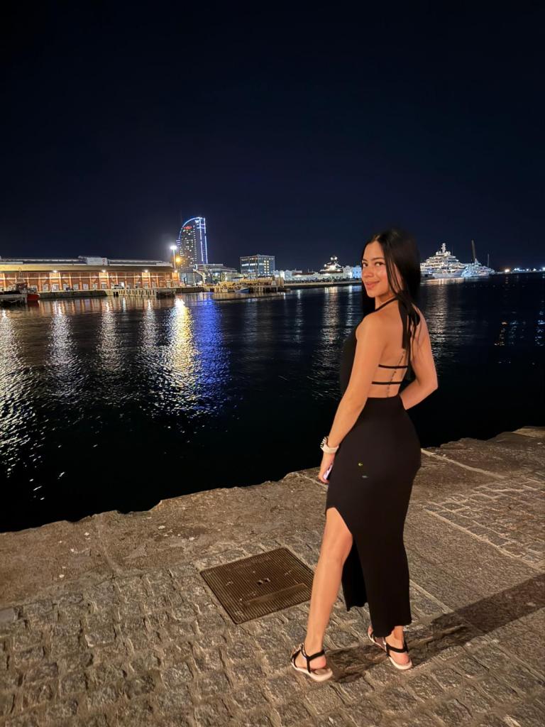 Chica busca chico en Alicante: 