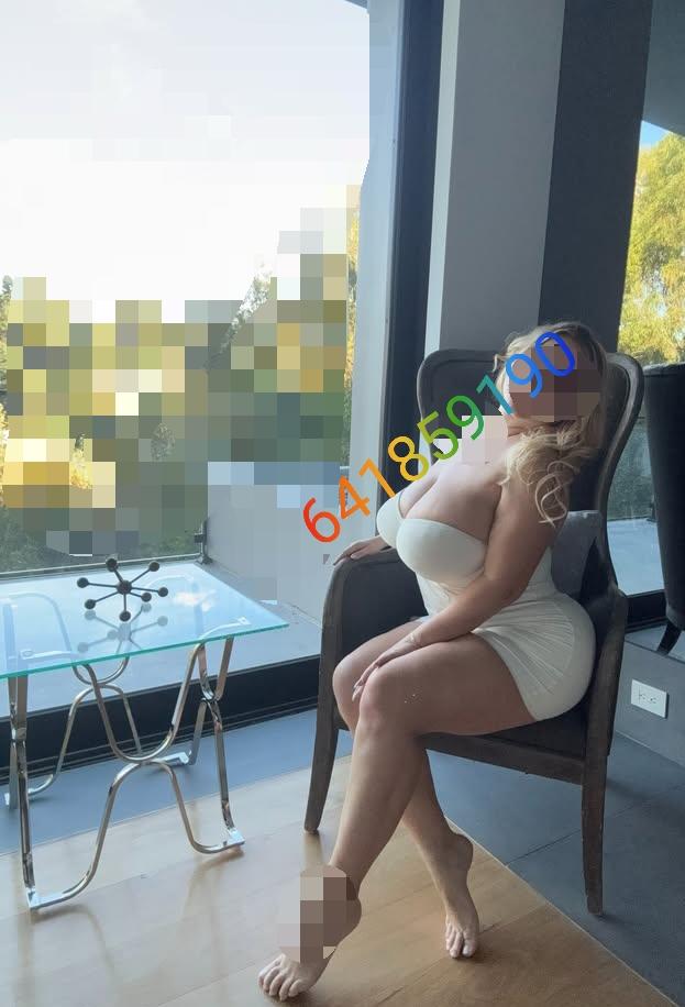 Chica busca chico en Cádiz: 