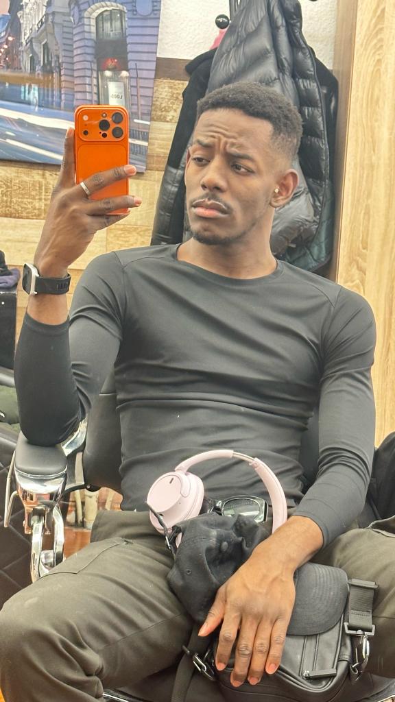 Chico busca chica en Madrid: 