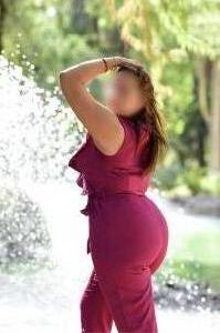 641961596: Chica busca chico en Sevilla