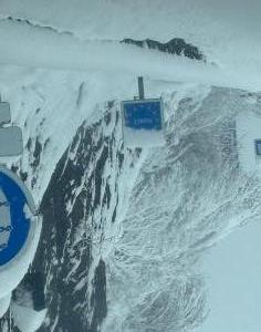 623733626: Chica busca chico en Zaragoza