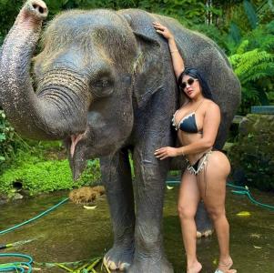 637103542: Chica busca chico en Burgos