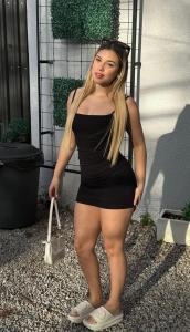 654694459: Chica busca chico en Murcia