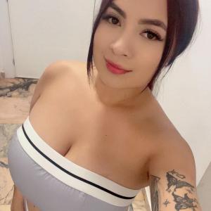 614585687: Chica busca chico en Málaga