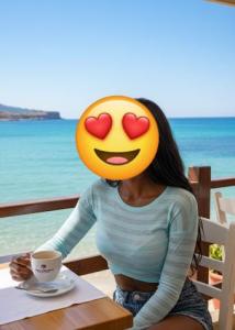 614969303: Chica busca chico en Mallorca