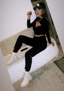 652854044: Chica busca chico en Almería
