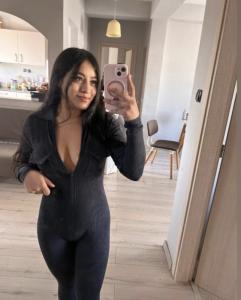 631227788: Chica busca chico en Barcelona