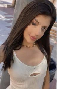 670526686: Chica busca chico en Gerona