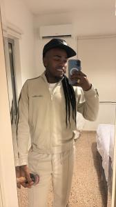 603224641: Chico busca chica en Barcelona