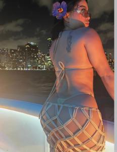 667599801: Chica busca chico en Sevilla