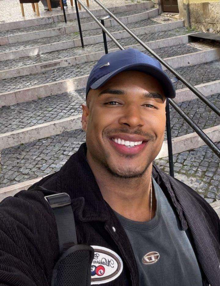 Chico busca chica en Barcelona: 