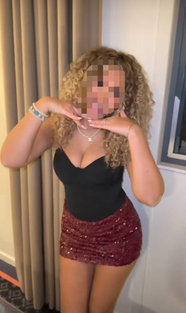 Chica busca chico en Murcia: 