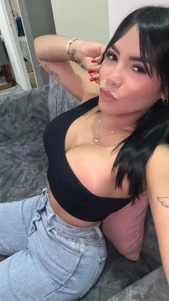 670868189: Chica busca chico en Mallorca