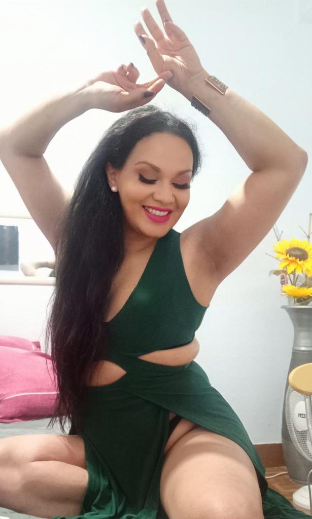 611020452: Travesti en La Coruña