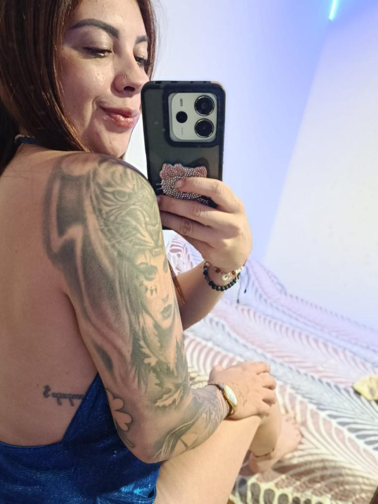 Chica busca chico en Valencia: Chica busca chico