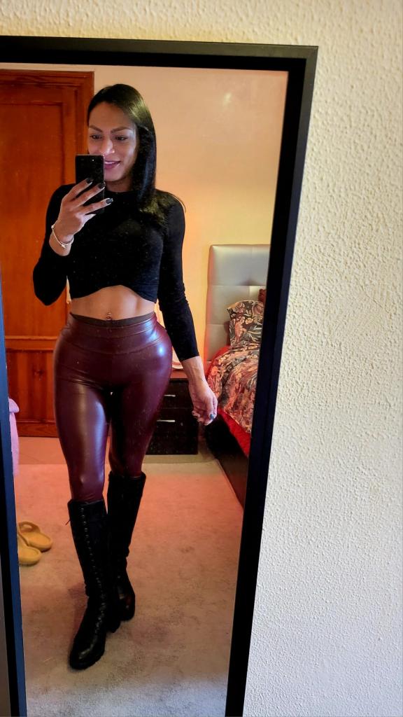 Transexual en Sevilla: Transexuales y Travestis