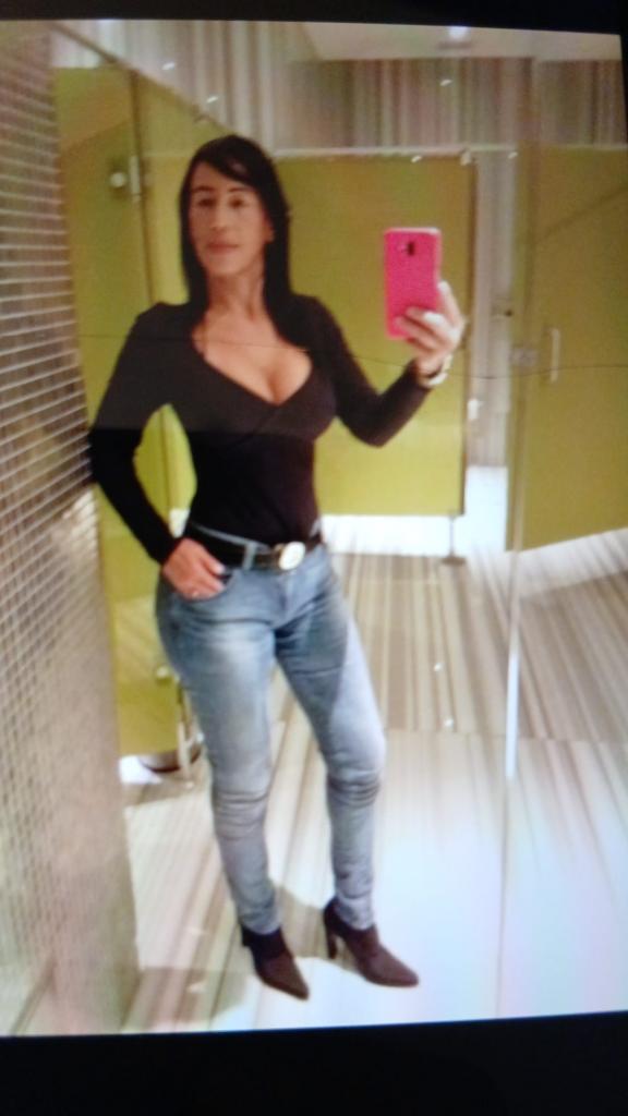 Chica busca chico en Barcelona: 