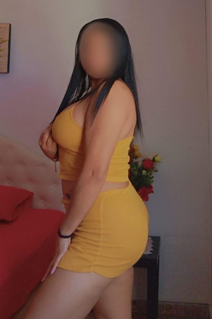 613524368: Chica busca chico en Valencia