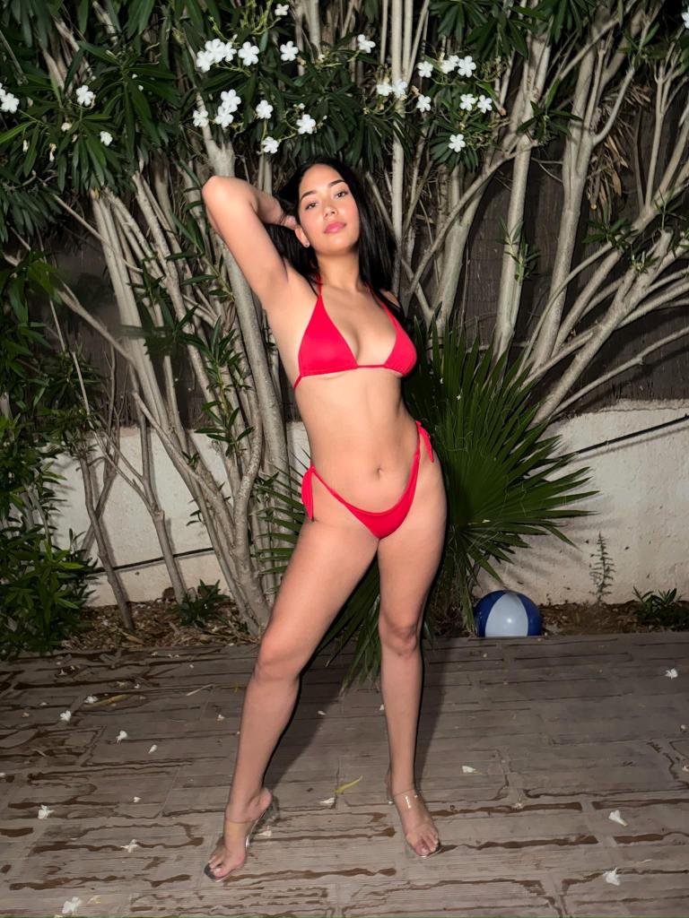 Chica busca chico en Formentera: 