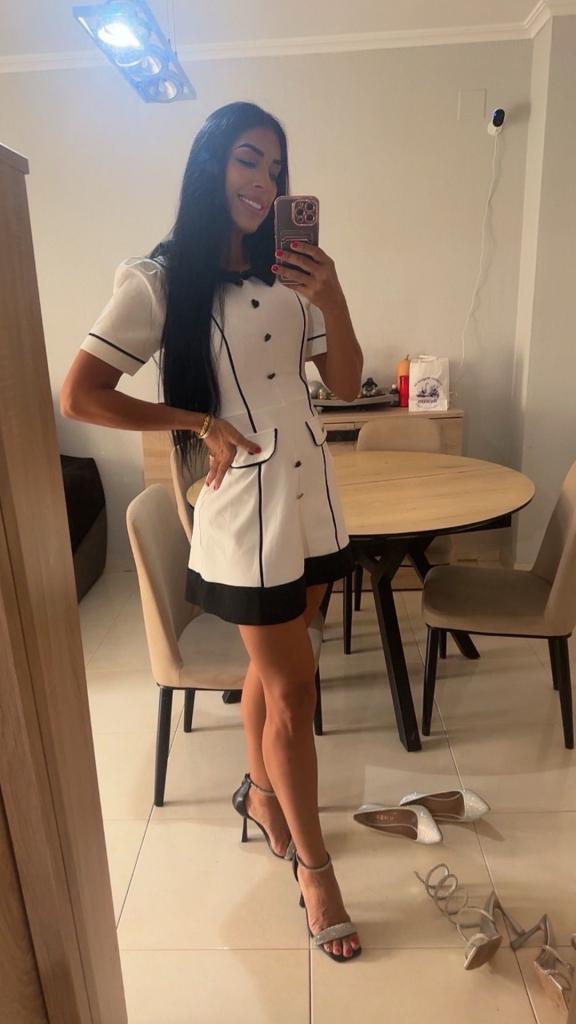 665719926: Chica busca chico en Alicante