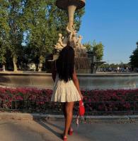 691854297: Chica busca chico en Pontevedra