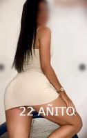 657951763: Chica busca chico en Sevilla