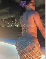 667599801: Chica busca chico en Sevilla