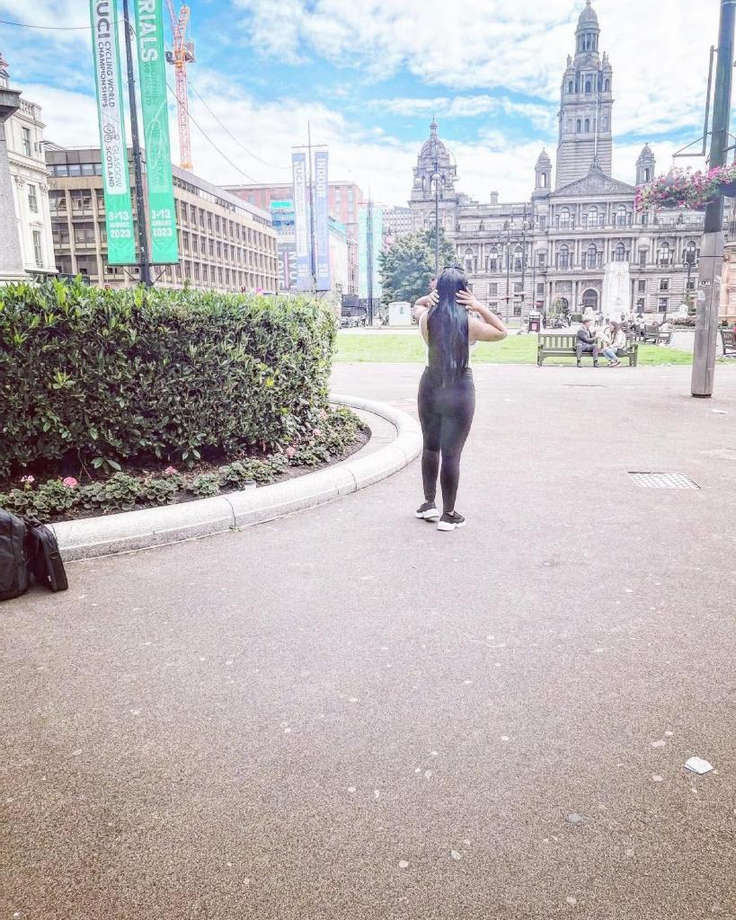 638351631: Chica busca chico en Lugo