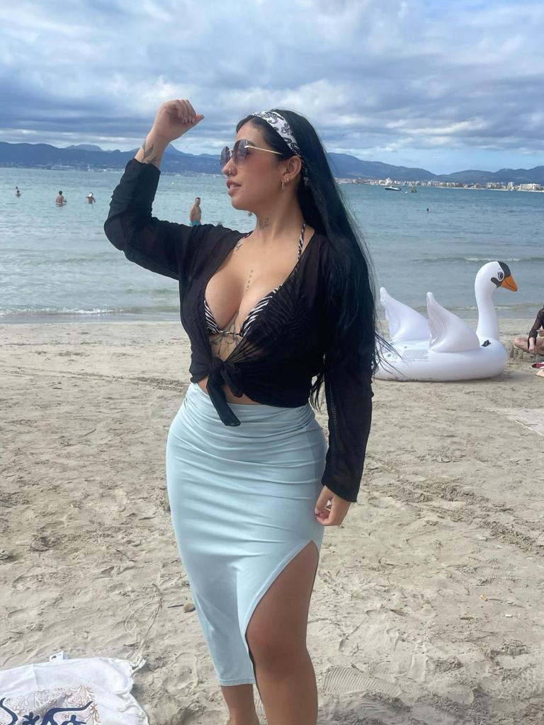 Chica busca chico en Mallorca: 