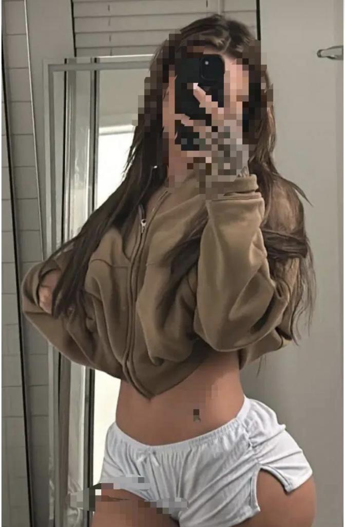 Chica busca chico en Granada: 