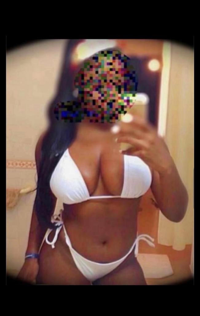 Chica busca chico en Barcelona: 