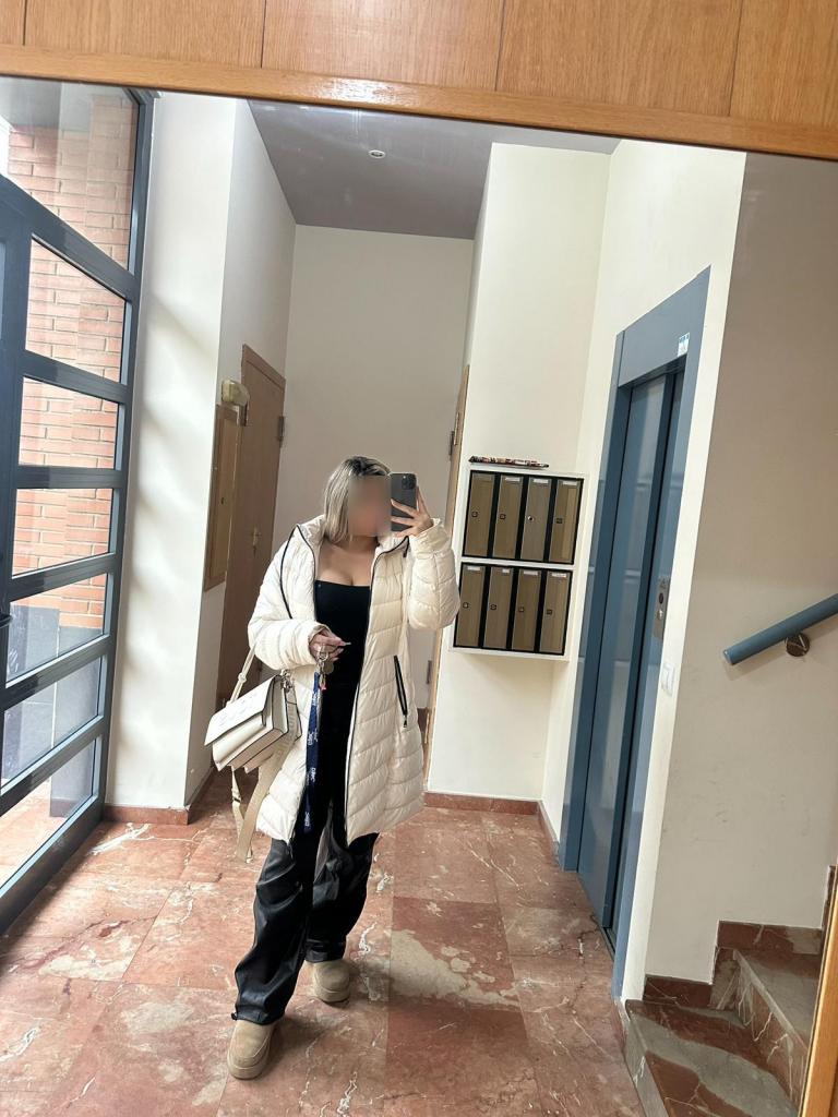 Chica busca chico en Lérida: 