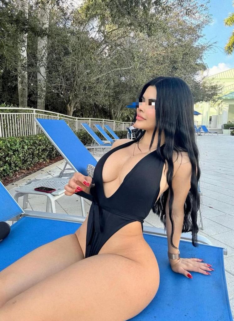 Chica busca chico en Lugo: 