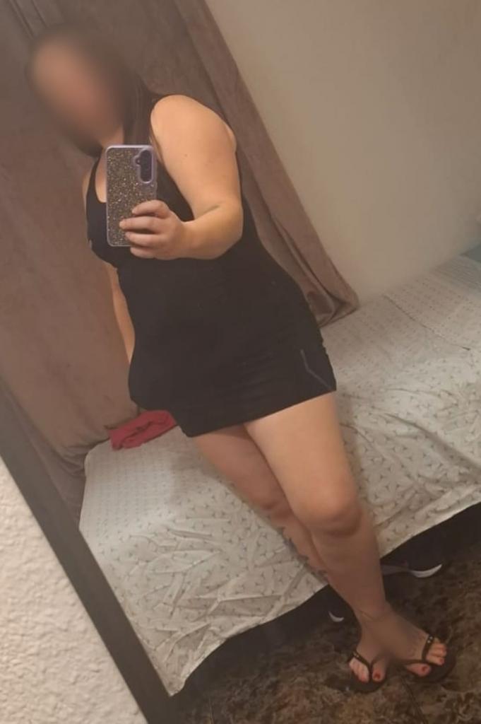 Chica busca chico en Castellón: 