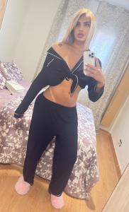 607212118: Travesti en Sevilla