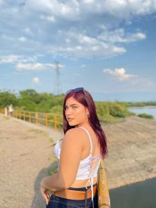 642900754: Chica busca chico en La Coruña